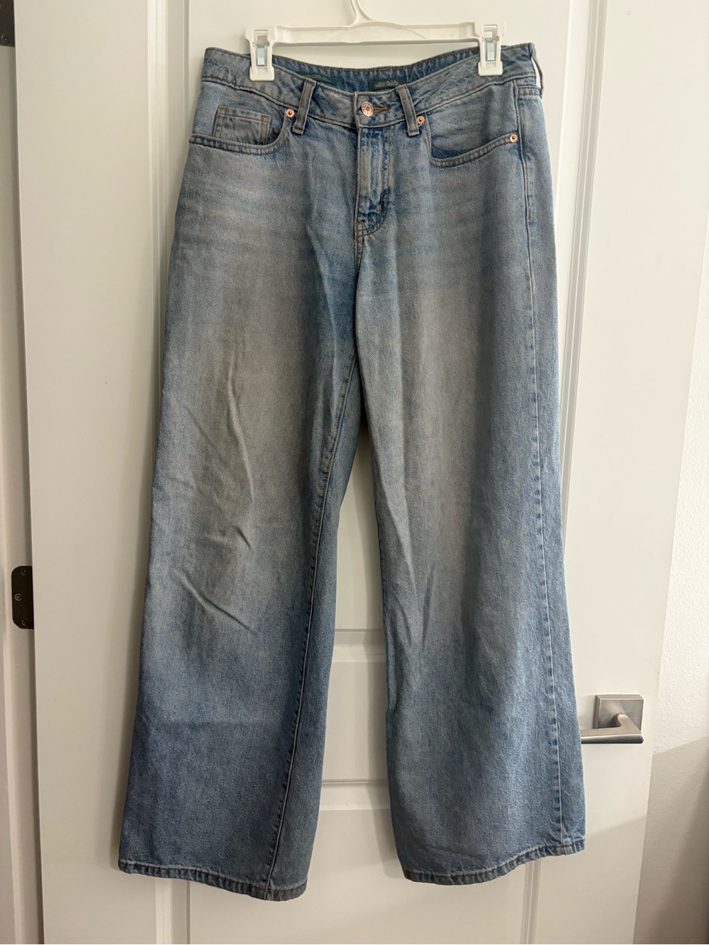 LOW RISE jeans 6r THE BEST JEANS EVER wild fable
Message with any questions